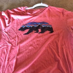 Patagonia pink bear T-shirt